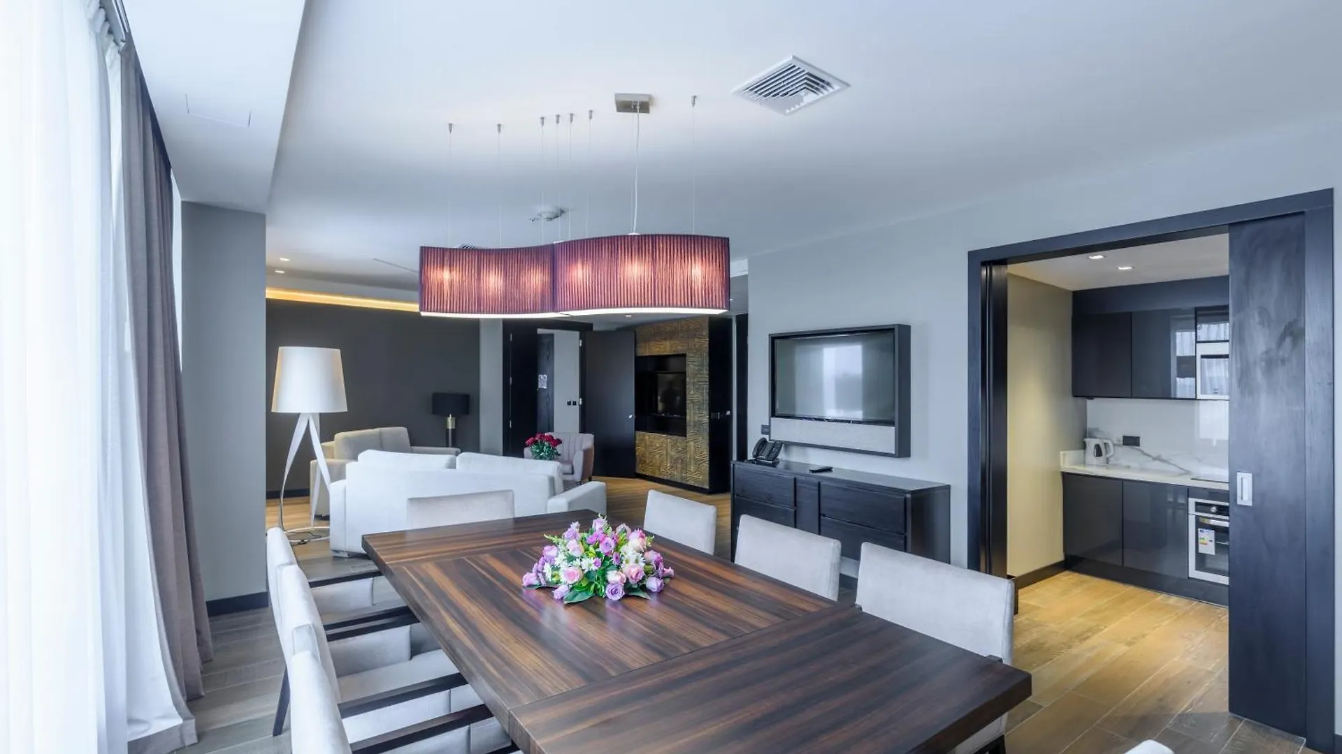 Eb Hotel By Eurobuilding Quito Airport 타바벨라 5*,  에콰도르