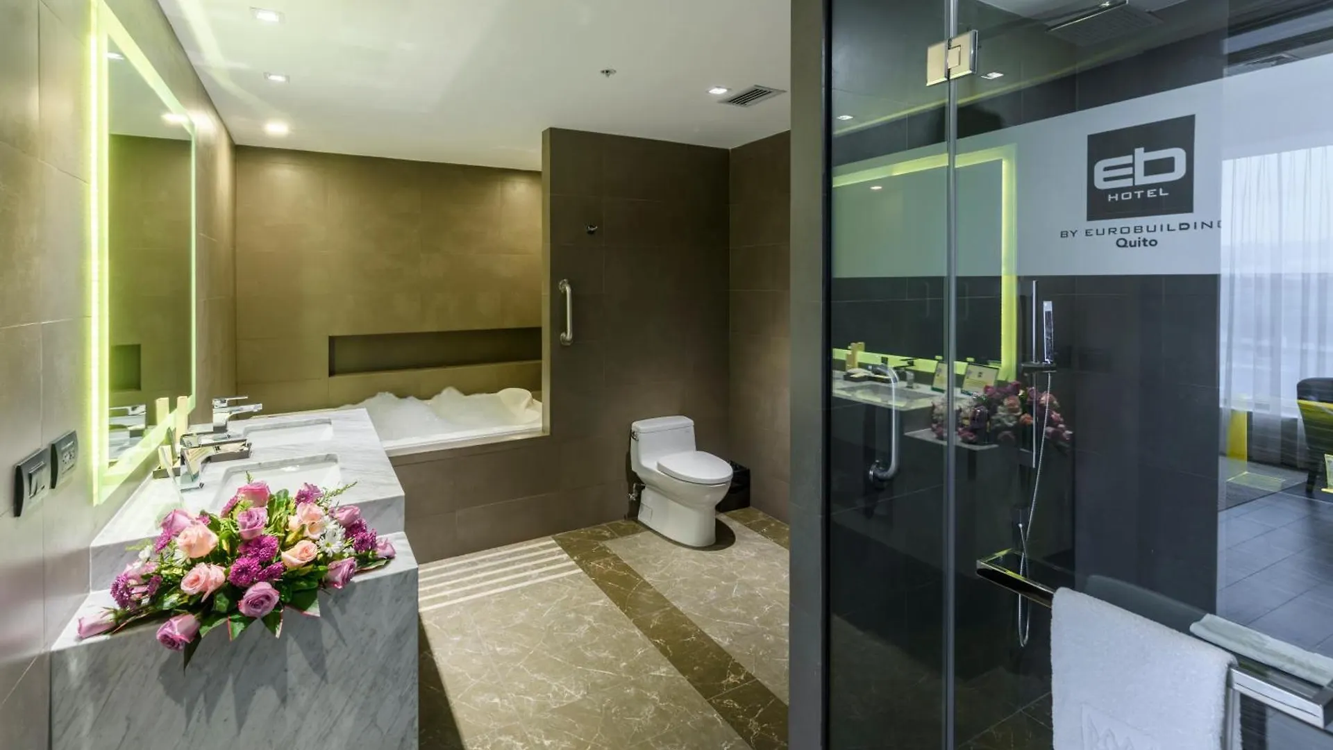 Eb Hotel By Eurobuilding Quito Airport 타바벨라